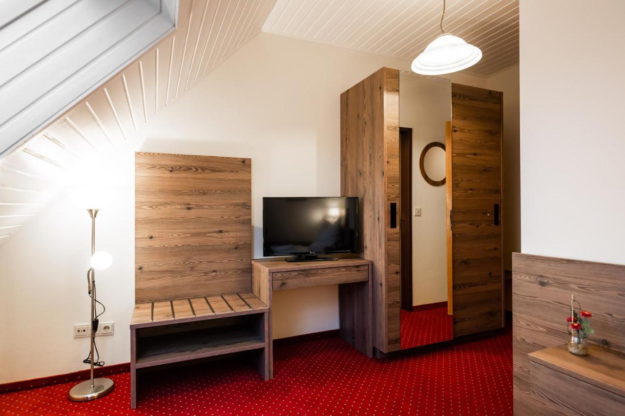 Superior Single Room,1465878017:JPEG